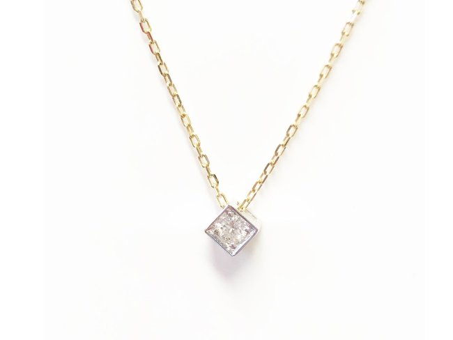 Loumya Gold | Chaîne + Pendentif - 18K Diamant Loumya Gold | Chaîne + Pendentif - 18K Diamant
