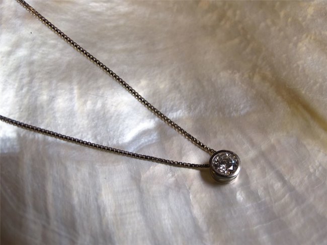 Loumya Gold | Collier | Or Blanc | Oxyde de Zirconium Loumya Gold | Collier | Or Blanc | Oxyde de Zirconium