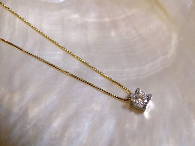 Loumya Gold | Collier | Or Bicolore | Oxyde de Zirconium Loumya Gold | Collier | Or Bicolore | Oxyde de Zirconium