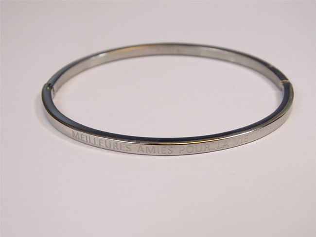 Loumya Steel | Meilleures Amies Pour La Vie | Acier Inoxydable Loumya Steel | Meilleures Amies Pour La Vie | Acier Inoxydable