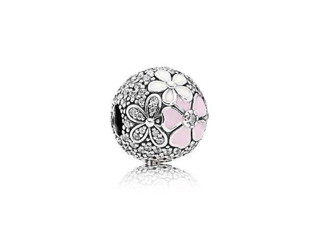 Pandora | Charm | Clip | Bouquet Floral Pavé | 792084CZ Pandora | Charm | Clip | Bouquet Floral Pavé | 792084CZ