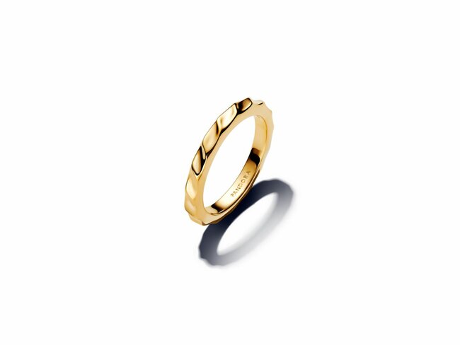 Pandora | Bague | à Bande Côtelée | Dorée | 163885C00 Pandora | Bague | à Bande Côtelée | Dorée | 163885C00