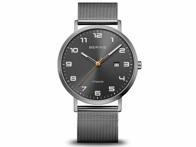 Bering | Homme | Quartz | Titanium | Milanais | 40mm | 18640-377